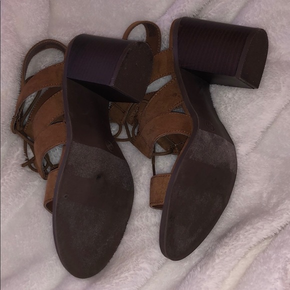 Candie’s Heeled Dressy Sandals - Picture 5 of 5